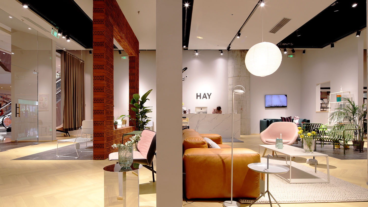 商业空间，展厅设计，家具展厅空间，HAY 武汉店，nota建筑设计工作室，Nota Architects，项目投稿